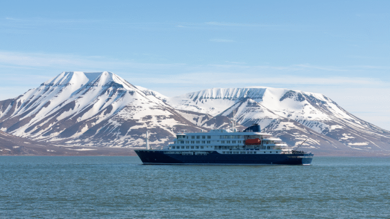 Statek Polska - Co warto zobaczyć?